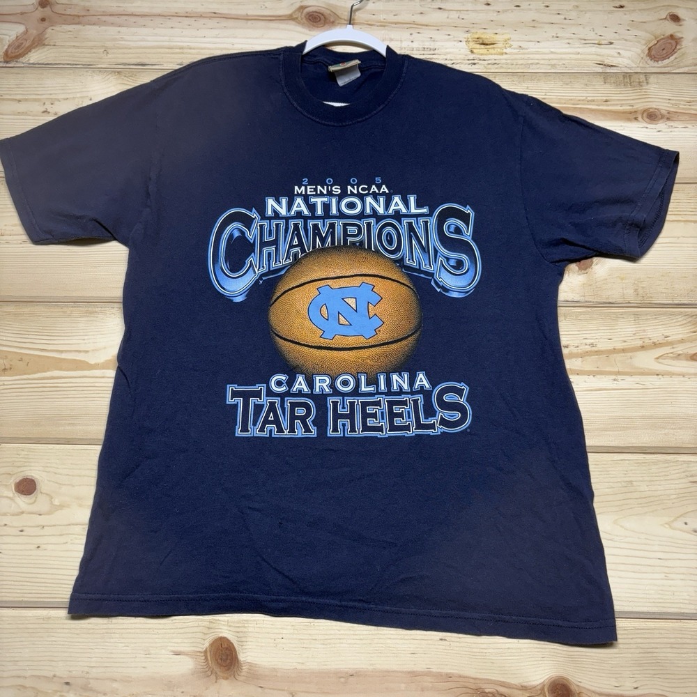 Vintage North Carolina Tar Heels Shirt Mens Large NCAA Basketball Champions 2005